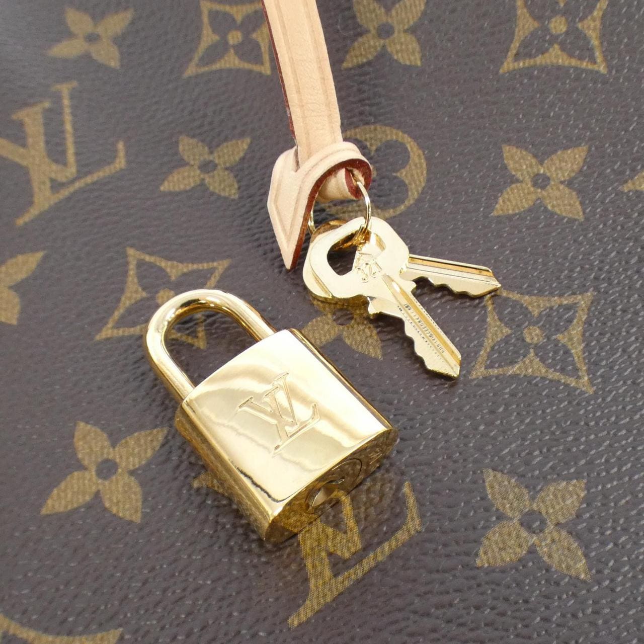 LOUIS VUITTON Monogram Montaigne 中號 M41056 包