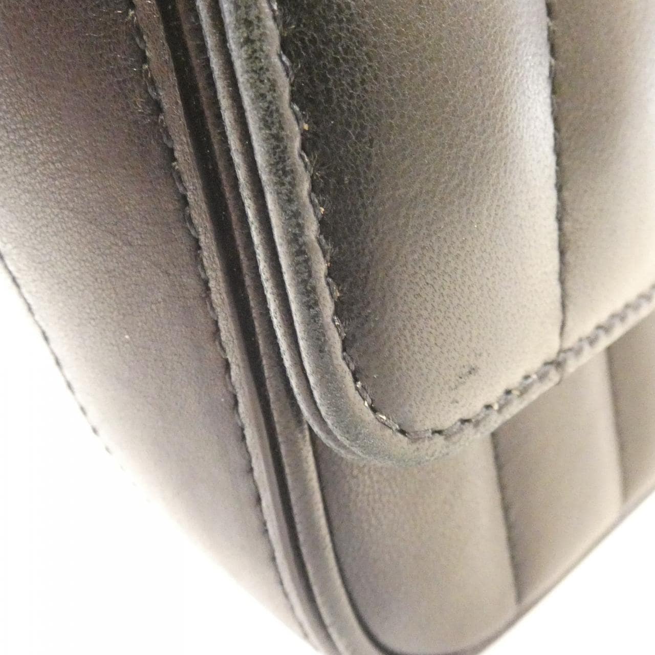 サンローラン ヴィキ 532595 0YD0J ショルダーバッグ