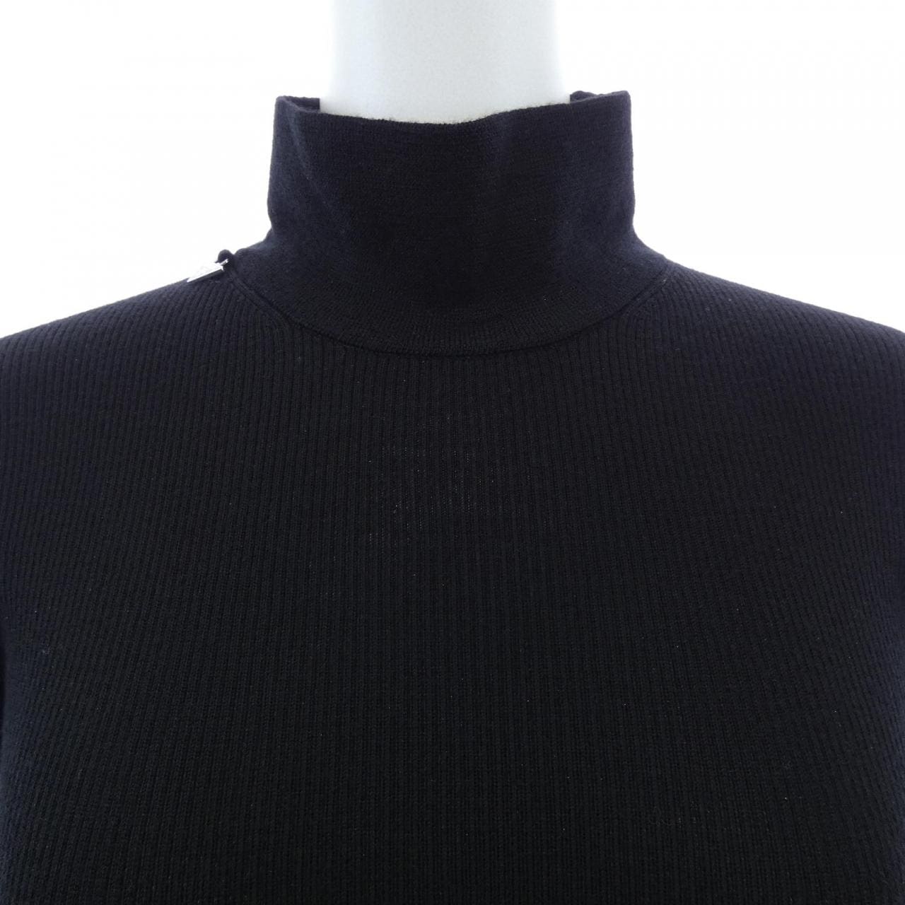 プラダ PRADA トライアングルロゴ P26567 SOOO 18PX ニット