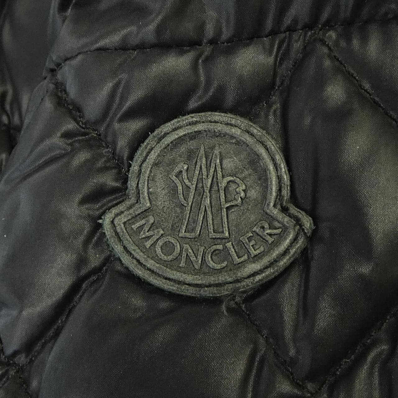 モンクレール MONCLER ダウンジャケット