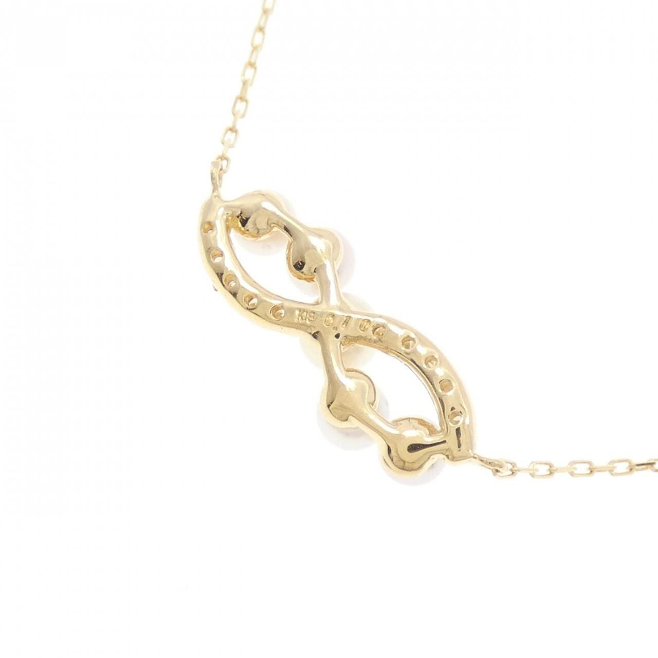 K18YG Akoya pearl necklace