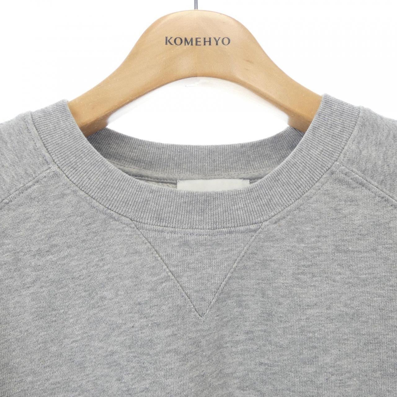 MAISON KITSUNE GU00342KM0002 运动衫