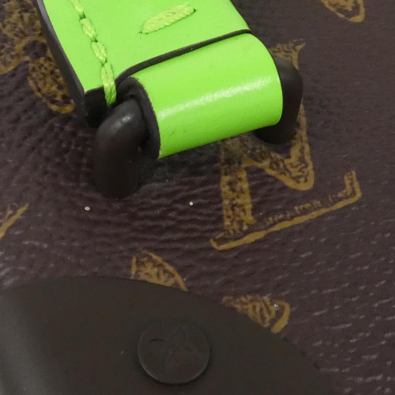 ルイヴィトン モノグラム(N°7) ヴェルティカル ボックス トランク M59664 バッグ