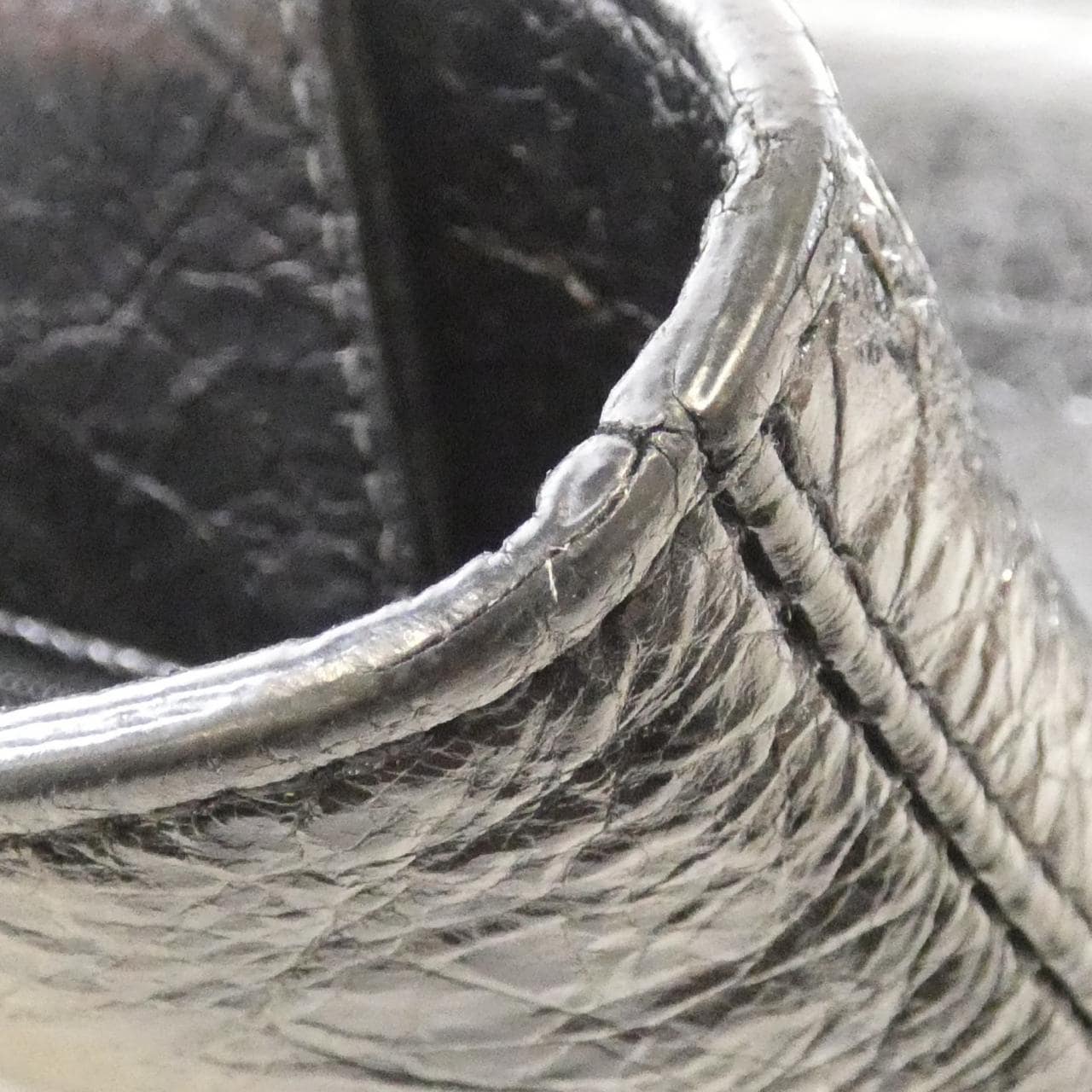 バレンシアガ エクスプローラー トート 638804 1VG87 バッグ