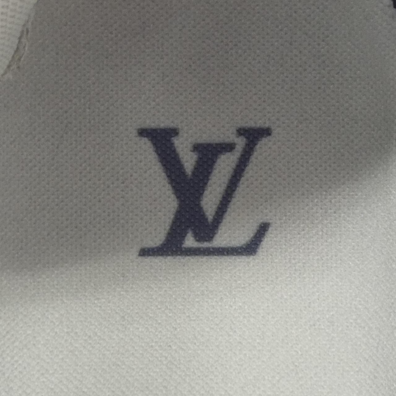 ルイヴィトン LOUIS VUITTON LVトレイナーライン スニーカー