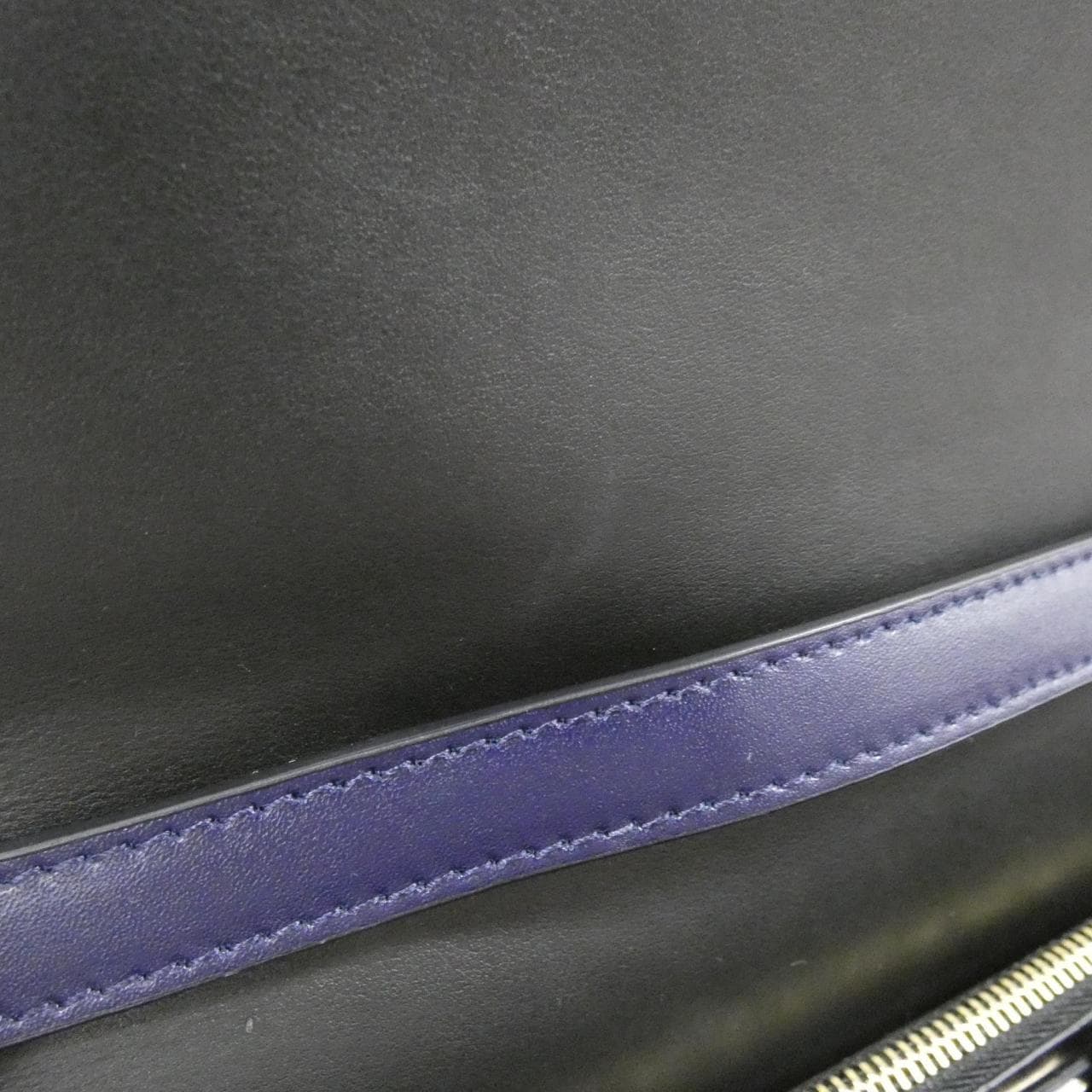 サルヴァトーレフェラガモ 21 O001 ショルダーバッグ