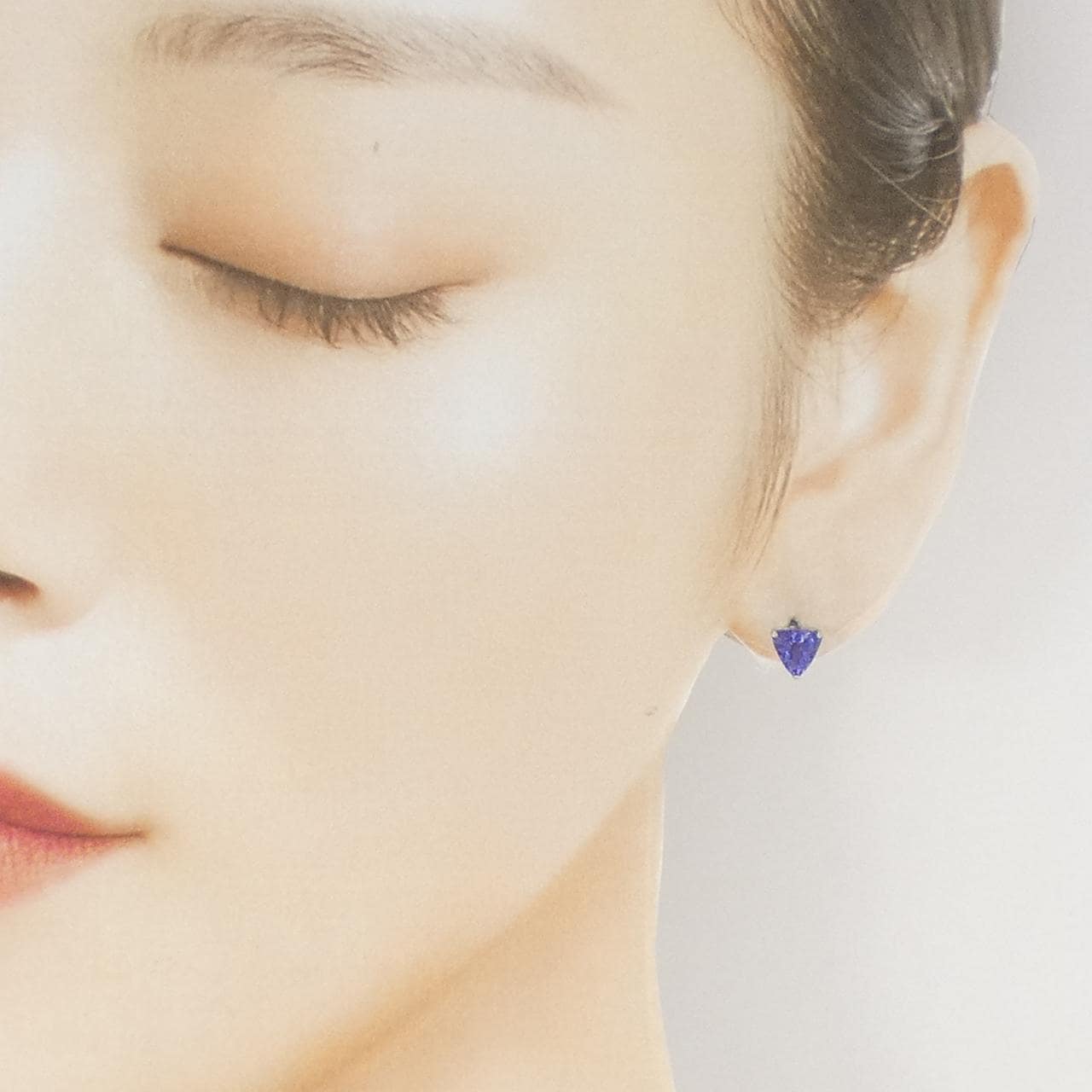 PT900 タンザナイト ピアス 1.20CT