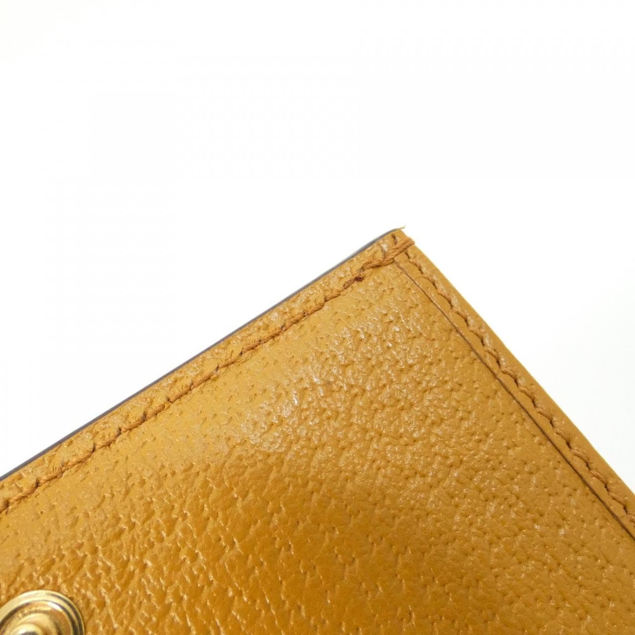 グッチ 660510 2YUAG 財布