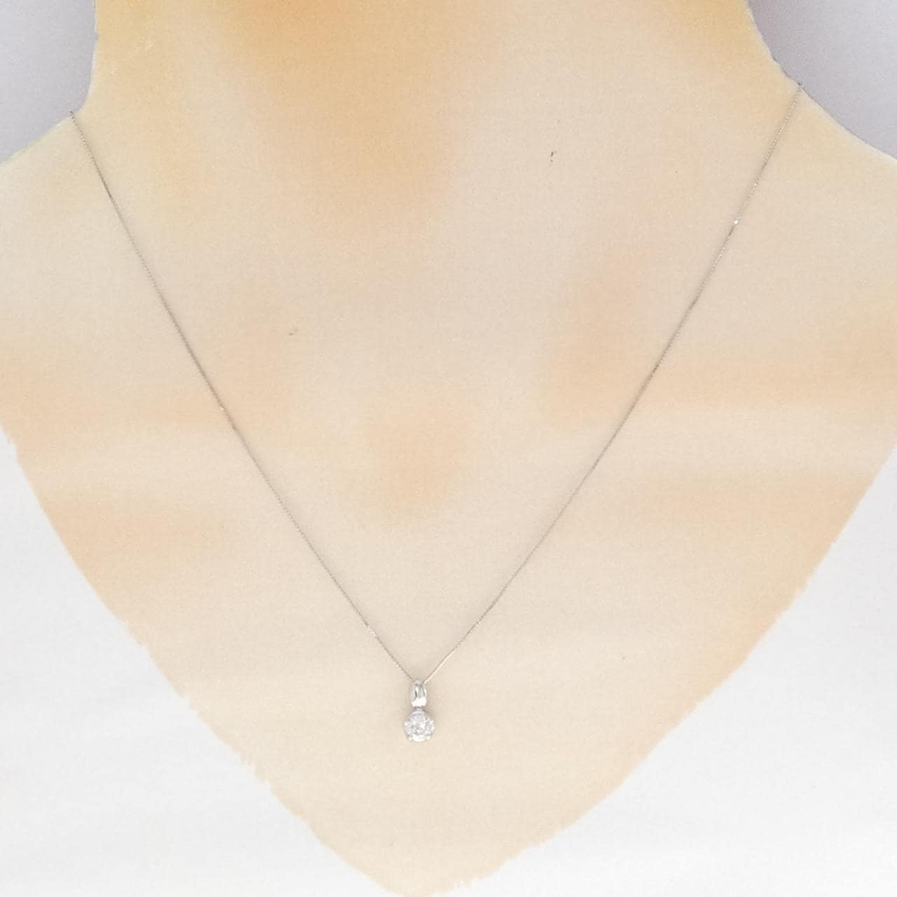 PT900/PT850 Diamond Necklace 0.25CT