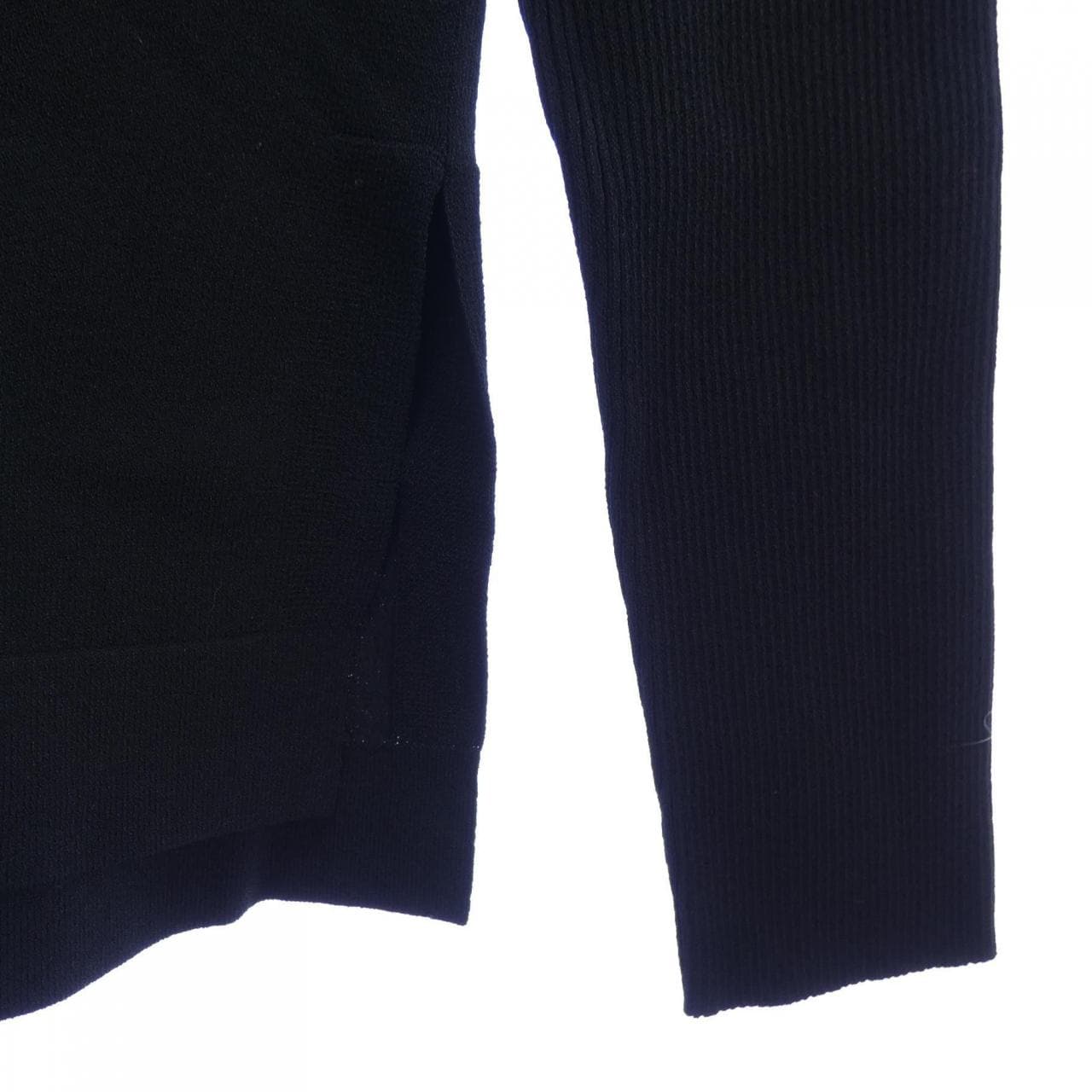 アンスリード UN3D ニット