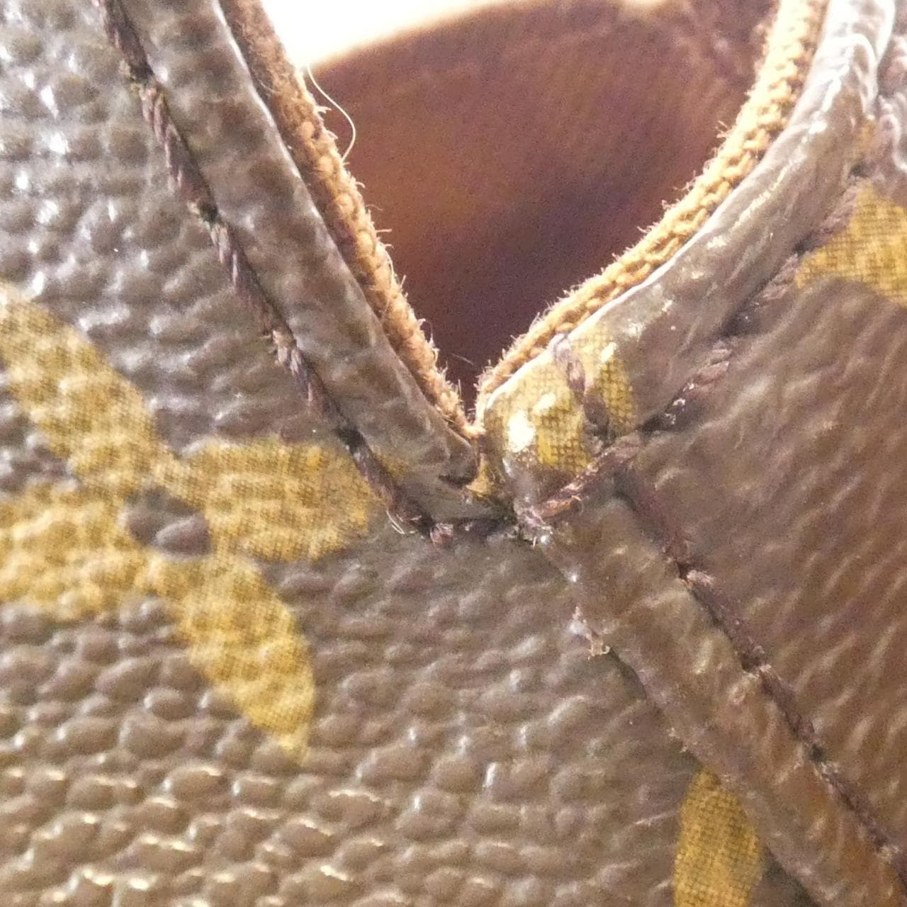 ルイヴィトン モノグラム ミニ ルーピング M51147 ショルダーバッグ