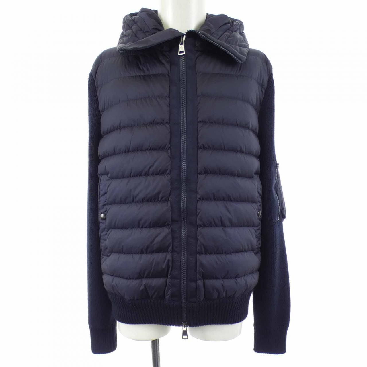 モンクレール MONCLER 20919B50800 ダウンジャケット