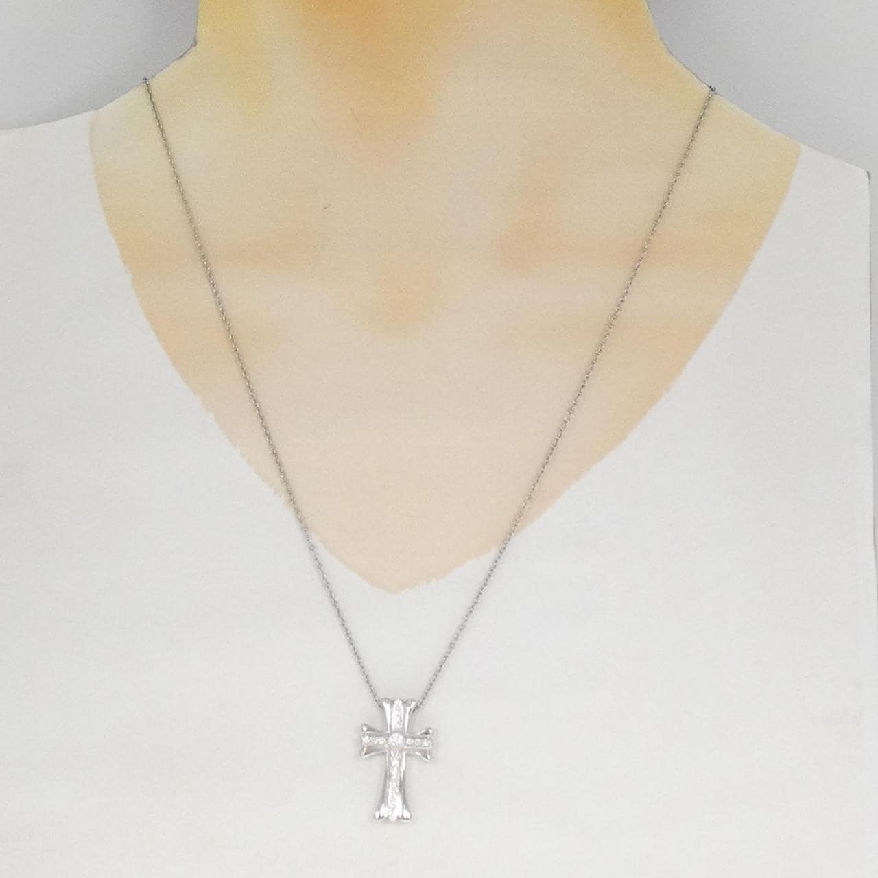 PT900/PT850 クロス ダイヤモンド ネックレス 0.30CT