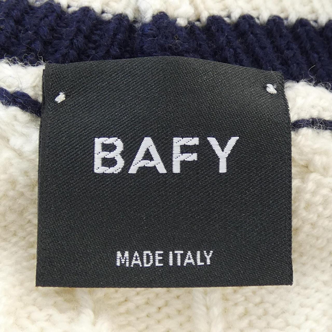 バフィー BAFY ニット