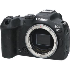 CANON EOS R7