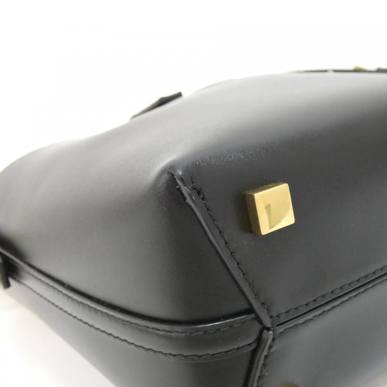 サンローラン LE 37 MINI 765870 2R20W バッグ