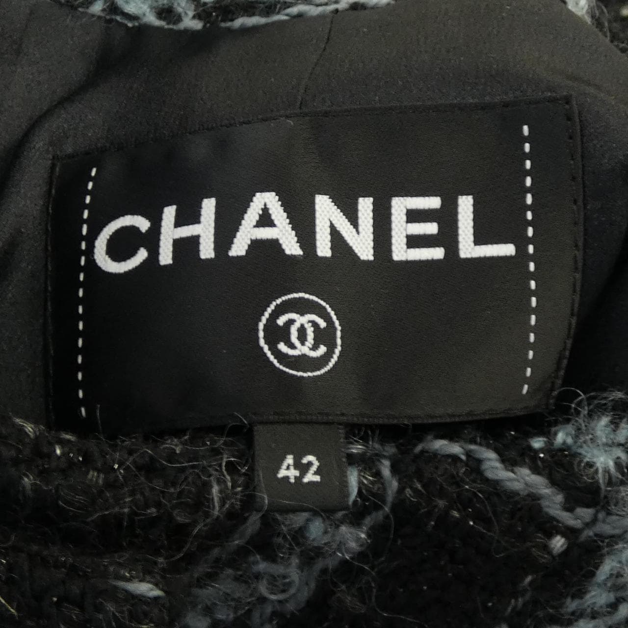 CHANEL CHANEL Collarless Jacket