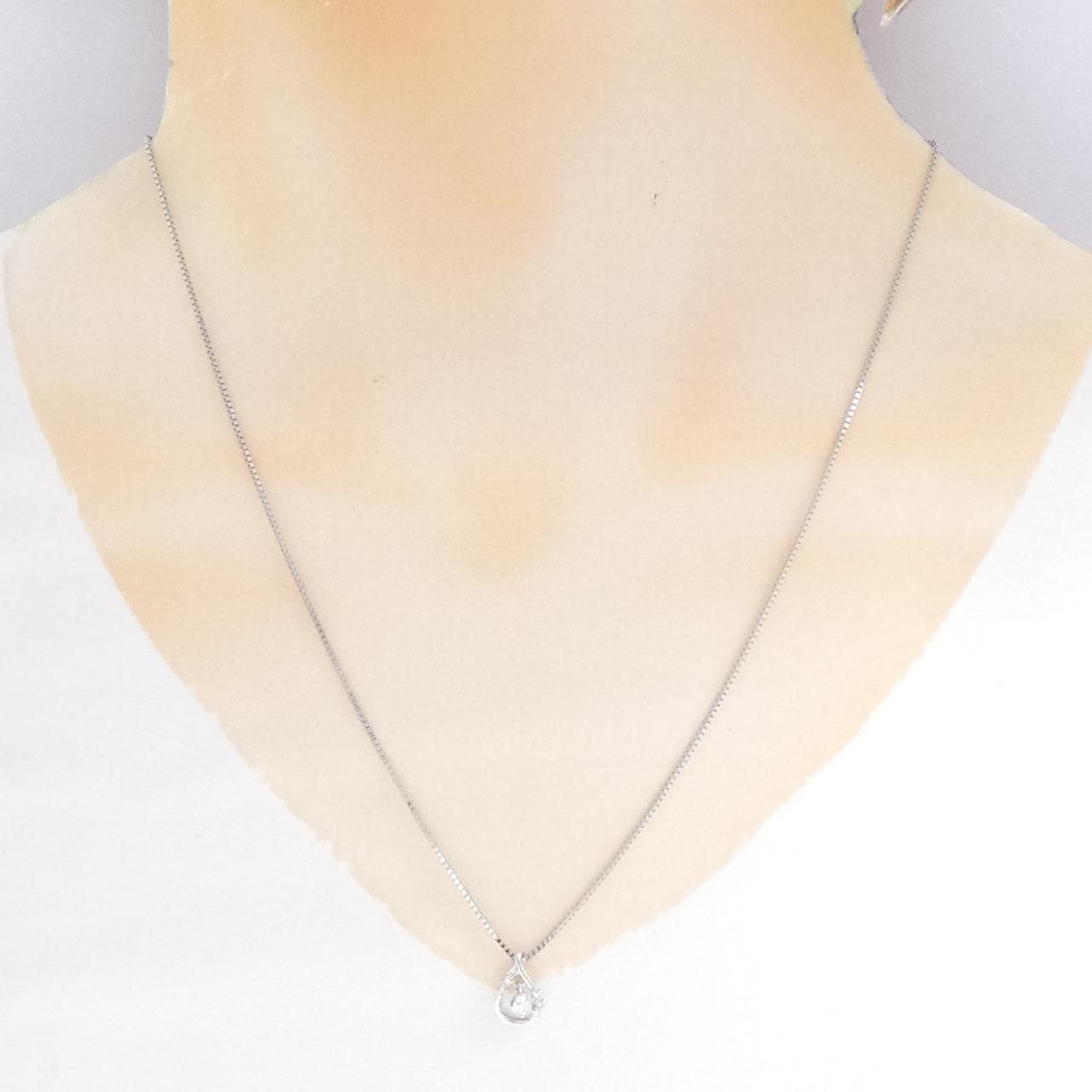 PT850 ダイヤモンド ネックレス 0.18CT
