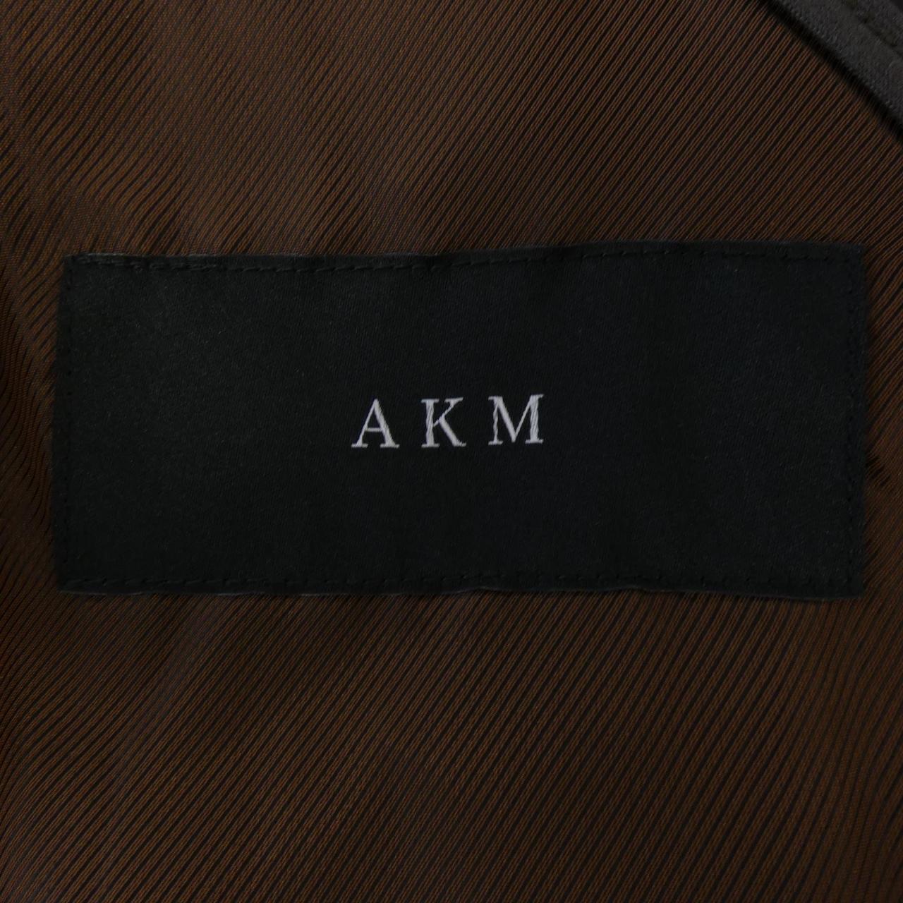 エイケイエム AKM ジャケット