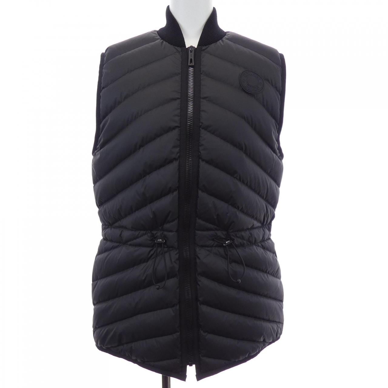 エルメス HERMES CLOU DE SELLE 3H0156DA ダウンベスト