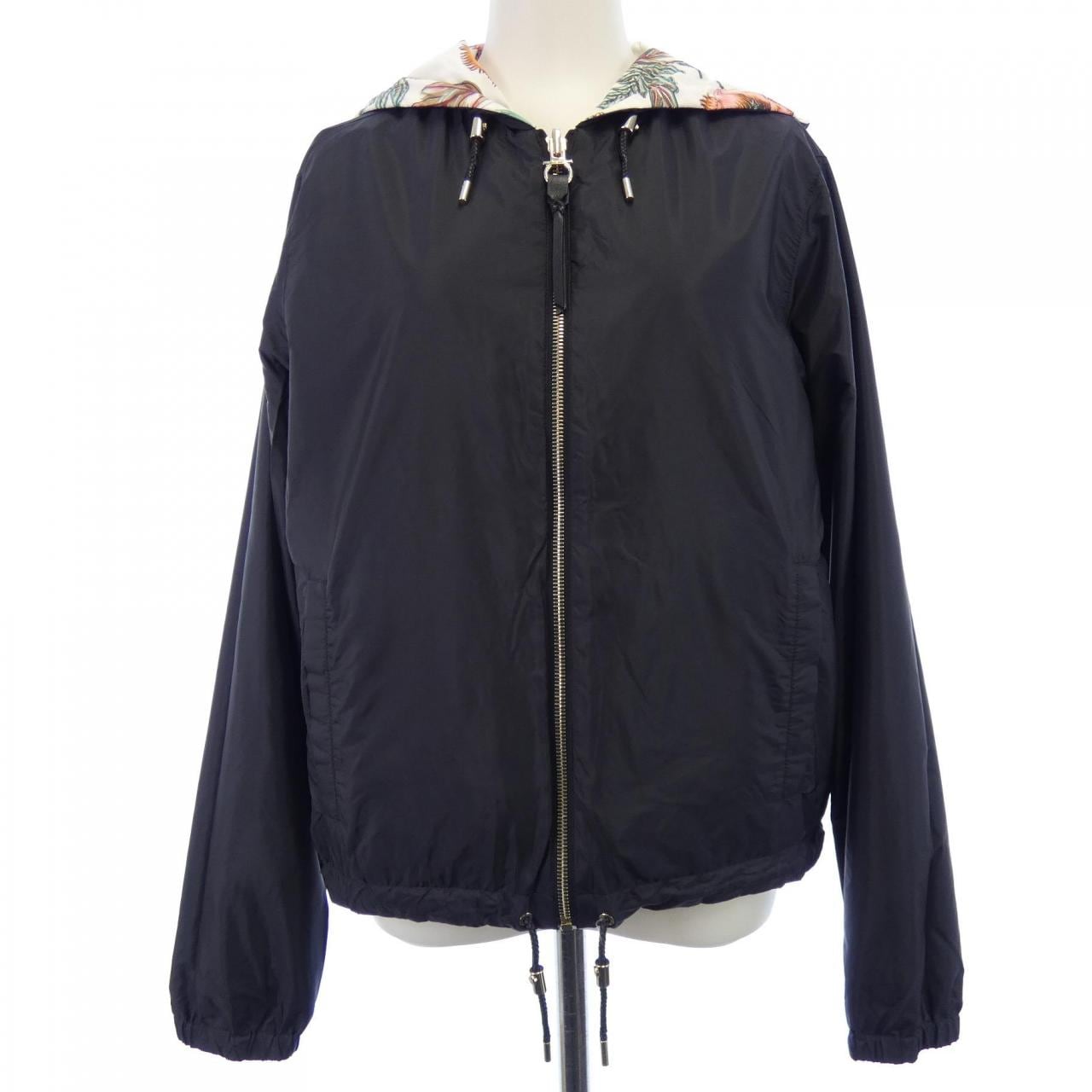 サルヴァトーレフェラガモ SALVATORE FERRAGAMO ブルゾン