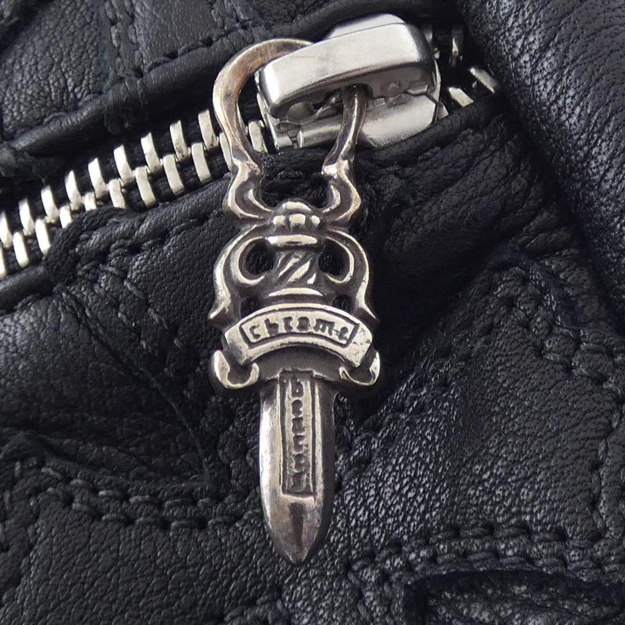 クロムハーツ CHROME HEARTS 7TH GRADE CEM CRS PTCHS W/SML CH CRS 300160047AA4XXXJ43 BACKPACK