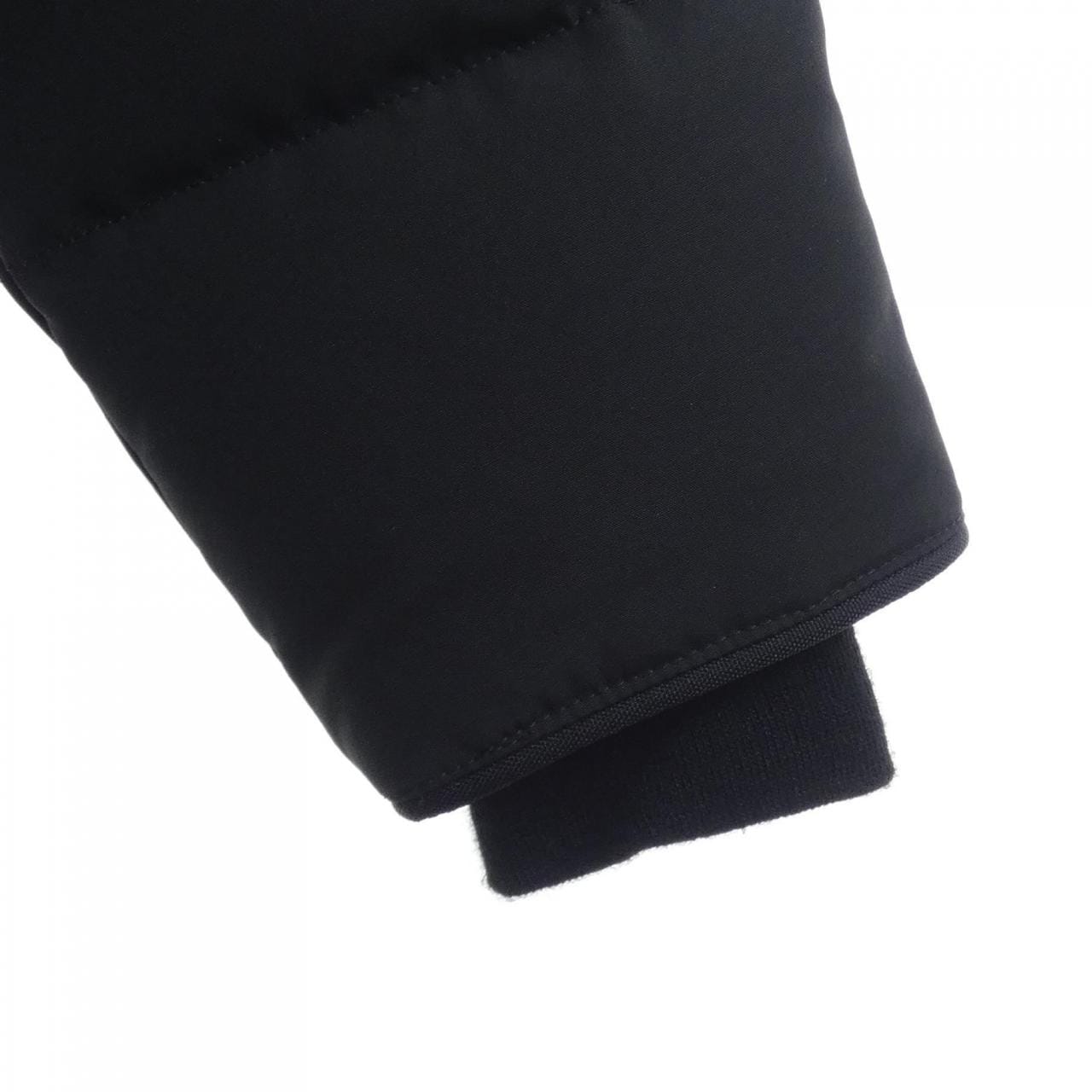 カナダグース CANADA GOOSE BLACK LABEL 2048MB WYNDHAM ウィンダム ダウンジャケット