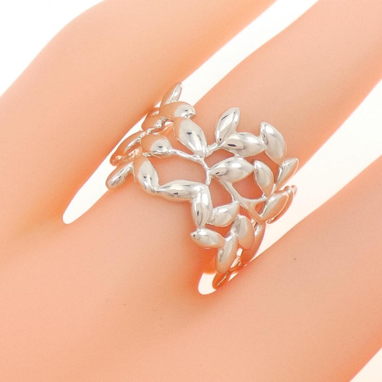 TIFFANY olive leaf ring