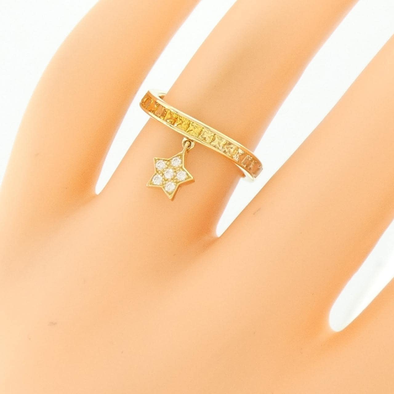 ジュネ サファイヤ リング 0.68CT