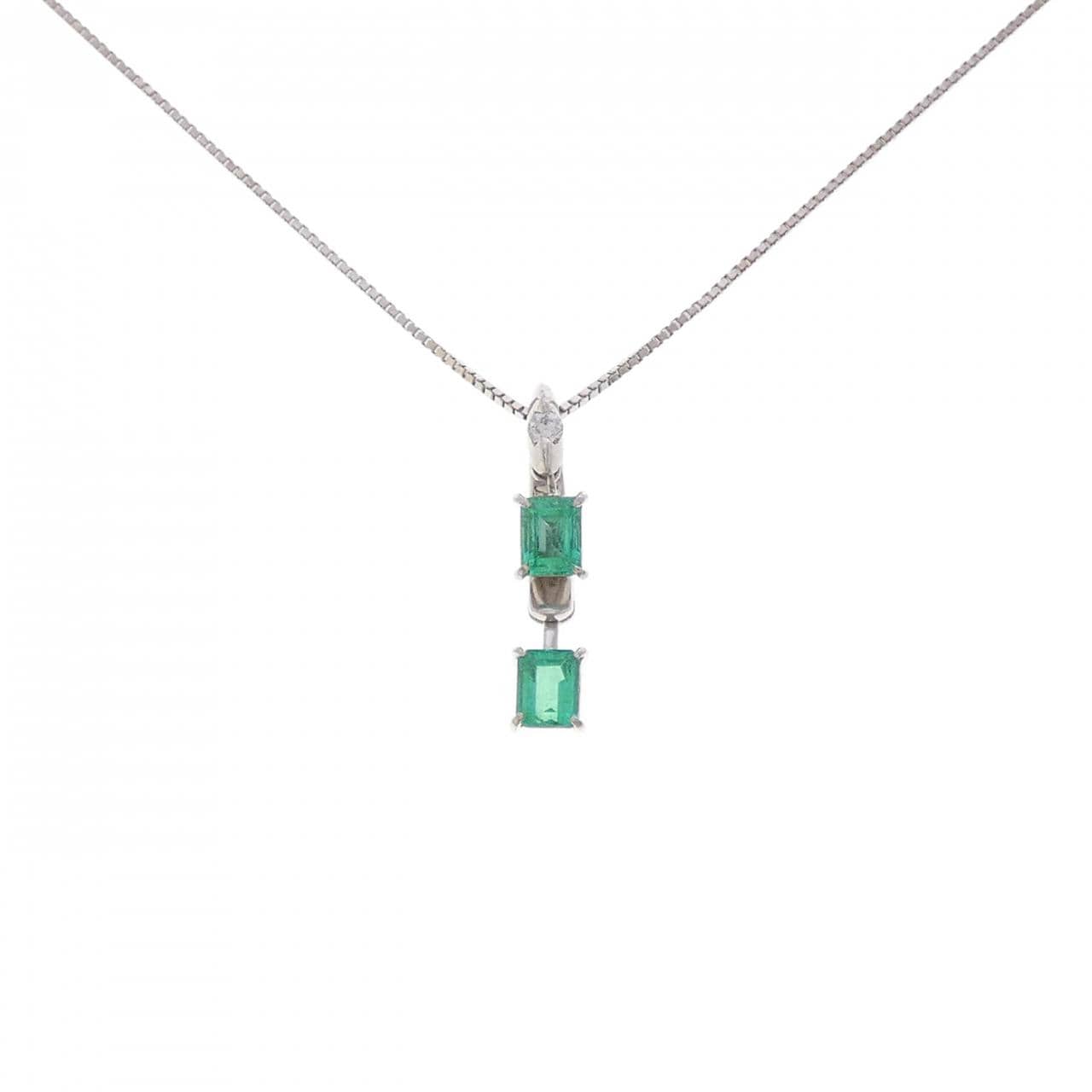 K18WG エメラルド ネックレス 0.75CT