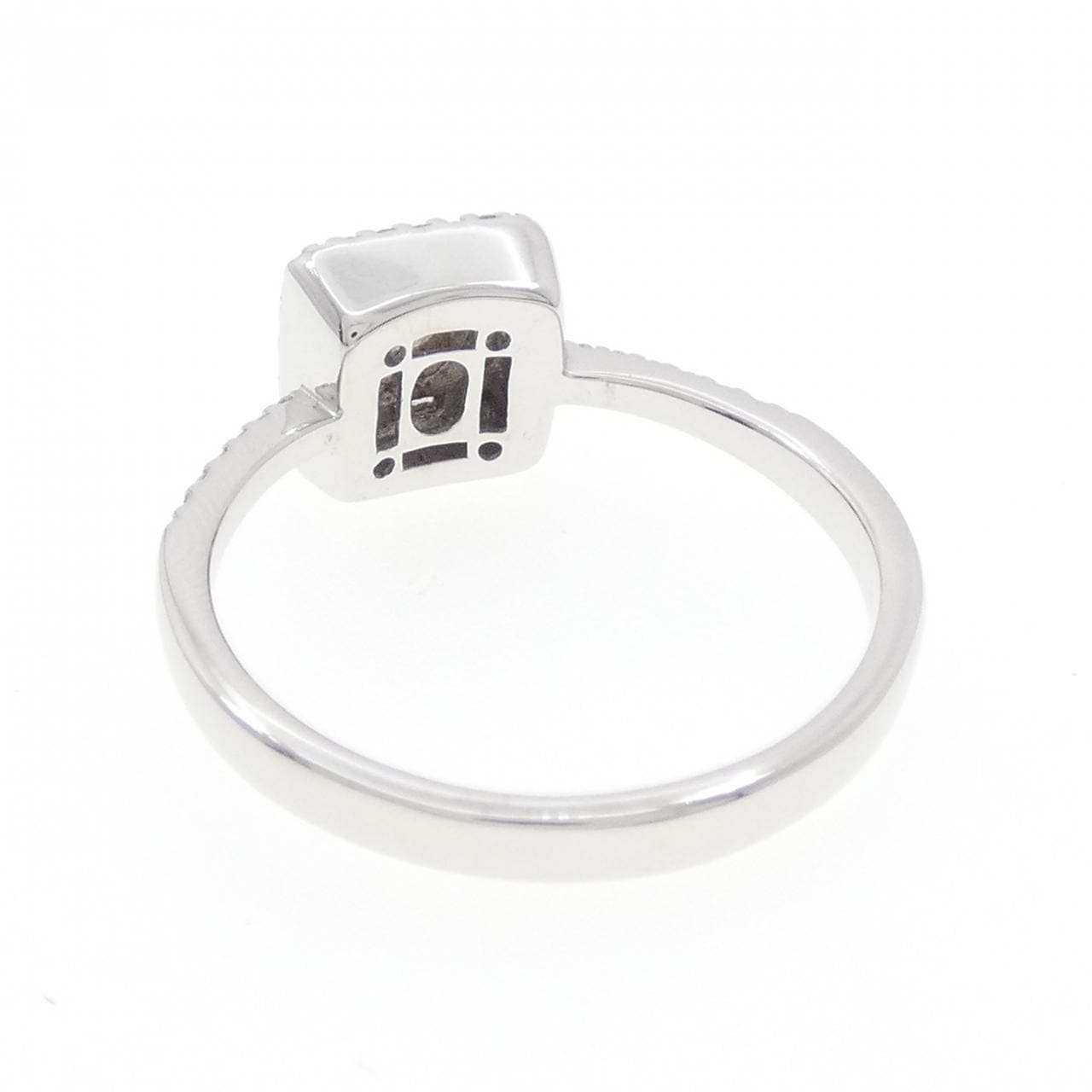 K18WG ダイヤモンド リング 0.37CT