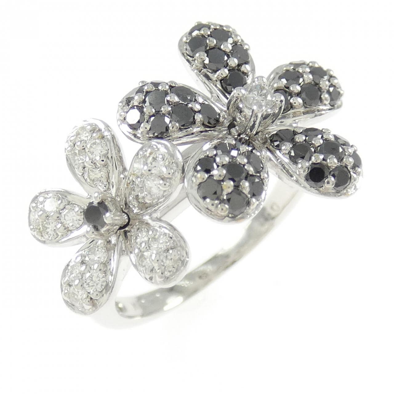 K18WG フラワー ダイヤモンド リング 1.00CT