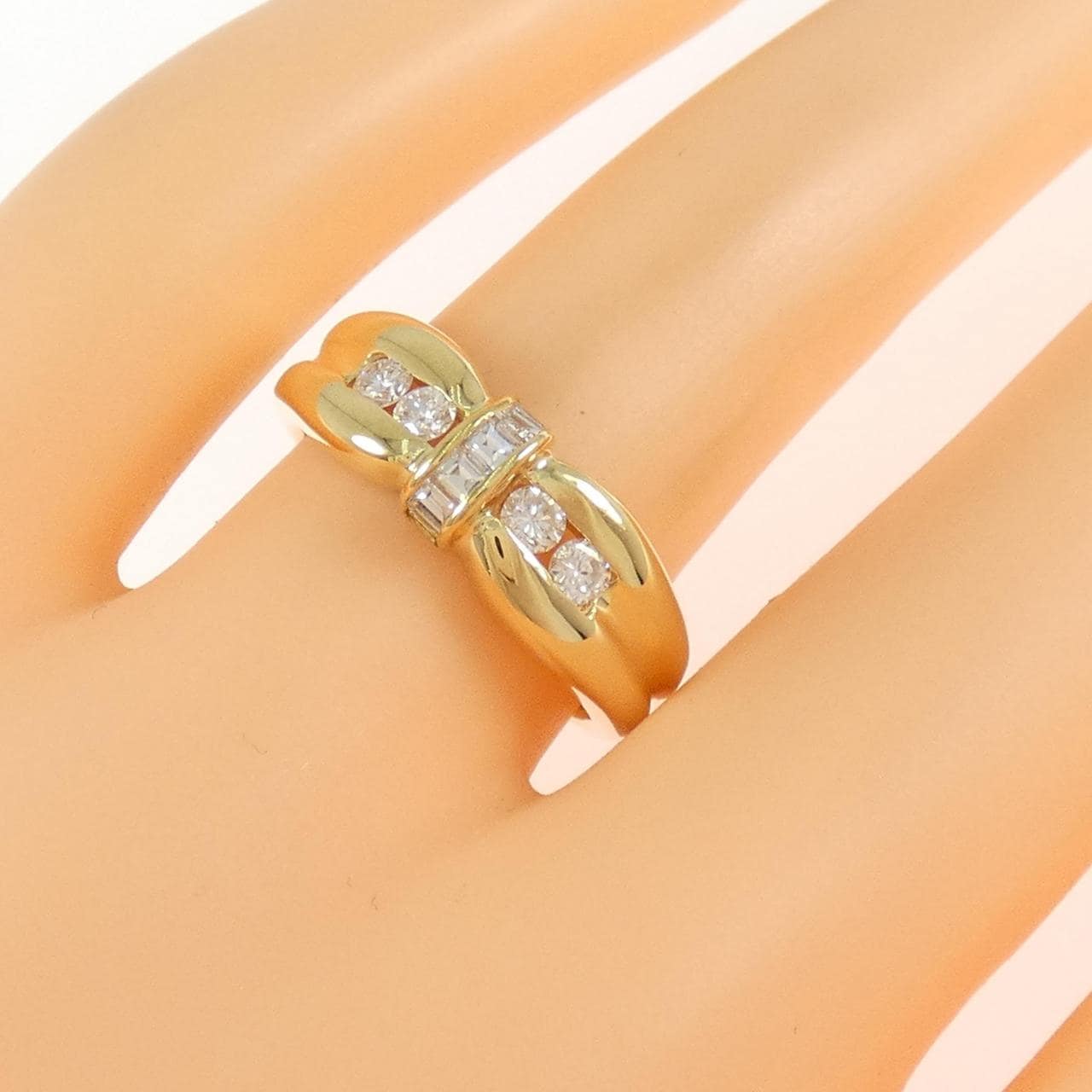 K18YG ダイヤモンド リング 0.43CT
