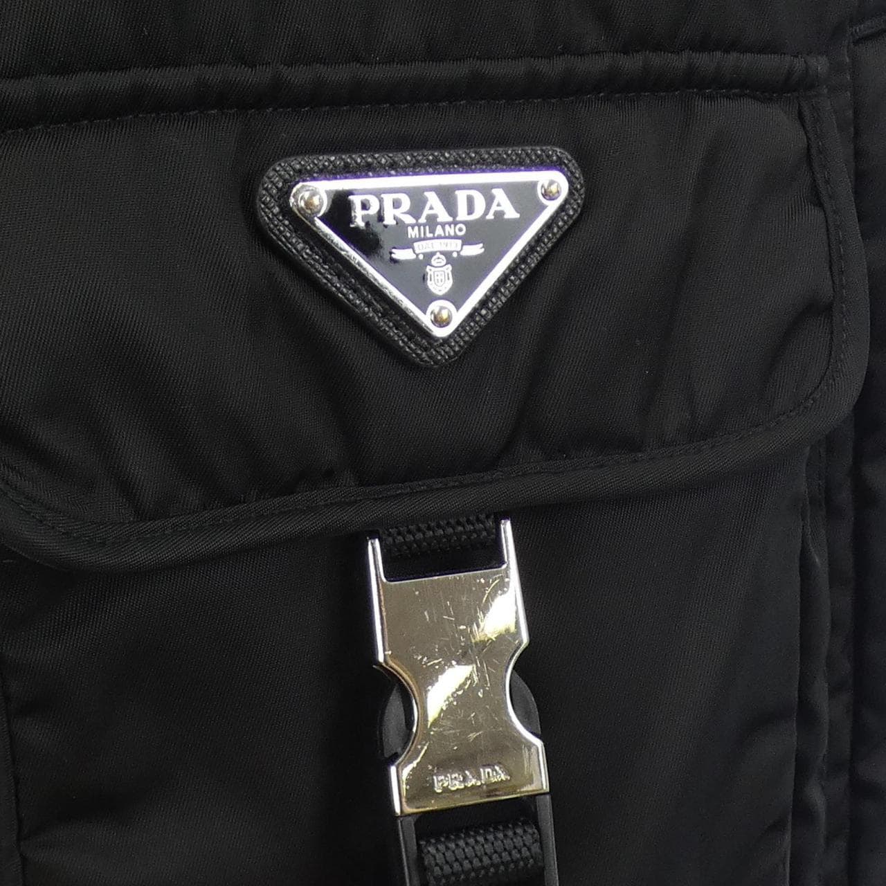 プラダ PRADA ベスト