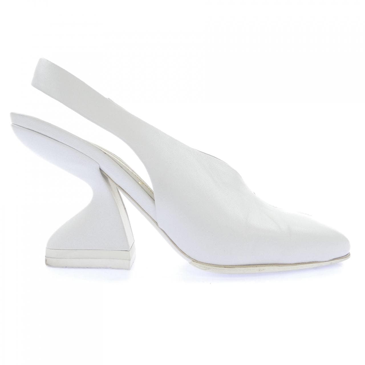 サルヴァトーレフェラガモ SALVATORE FERRAGAMO サンダル