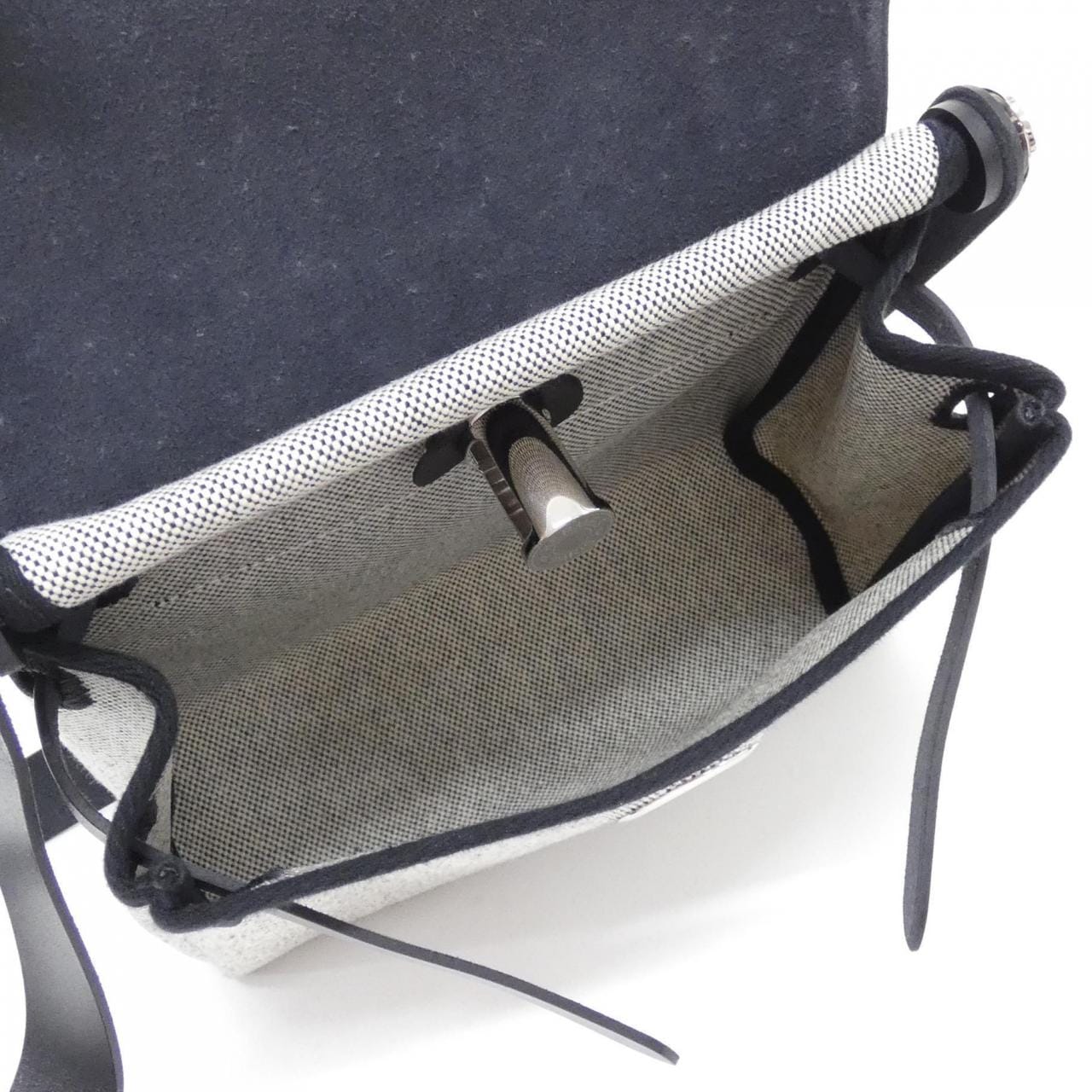 エルメス エールバッグ ジップ 20cm 085414CK ショルダーバッグ