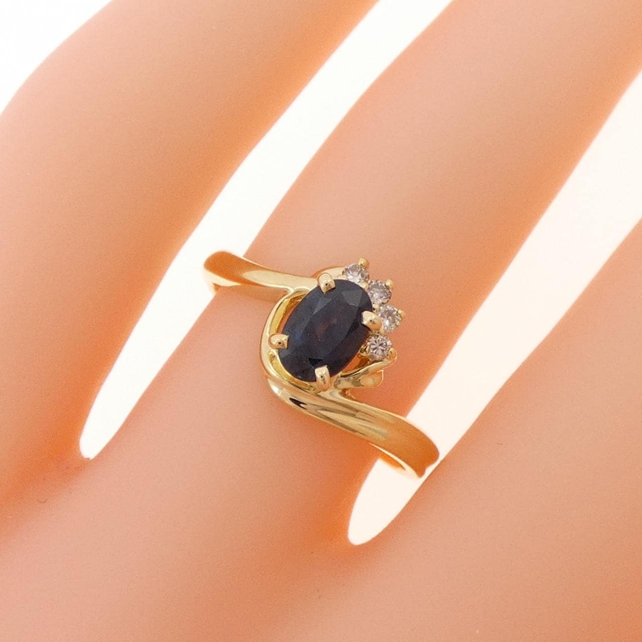 K18YG サファイヤ リング 0.70CT