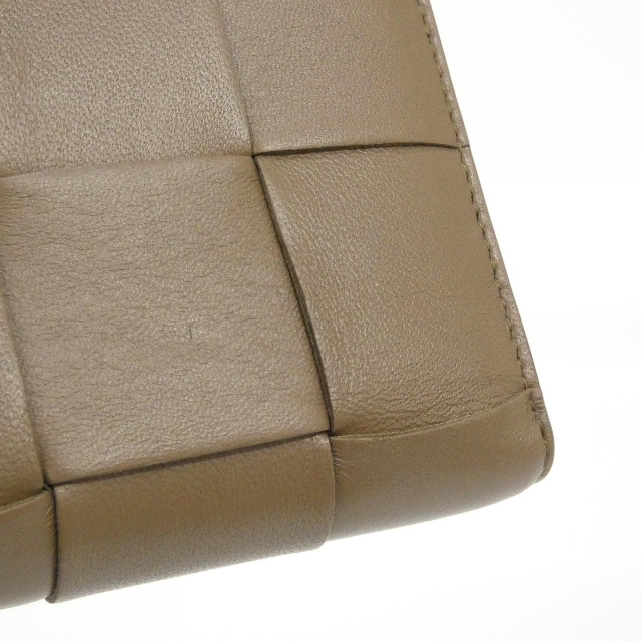 ボッテガヴェネタ 667130 VCQC1 財布