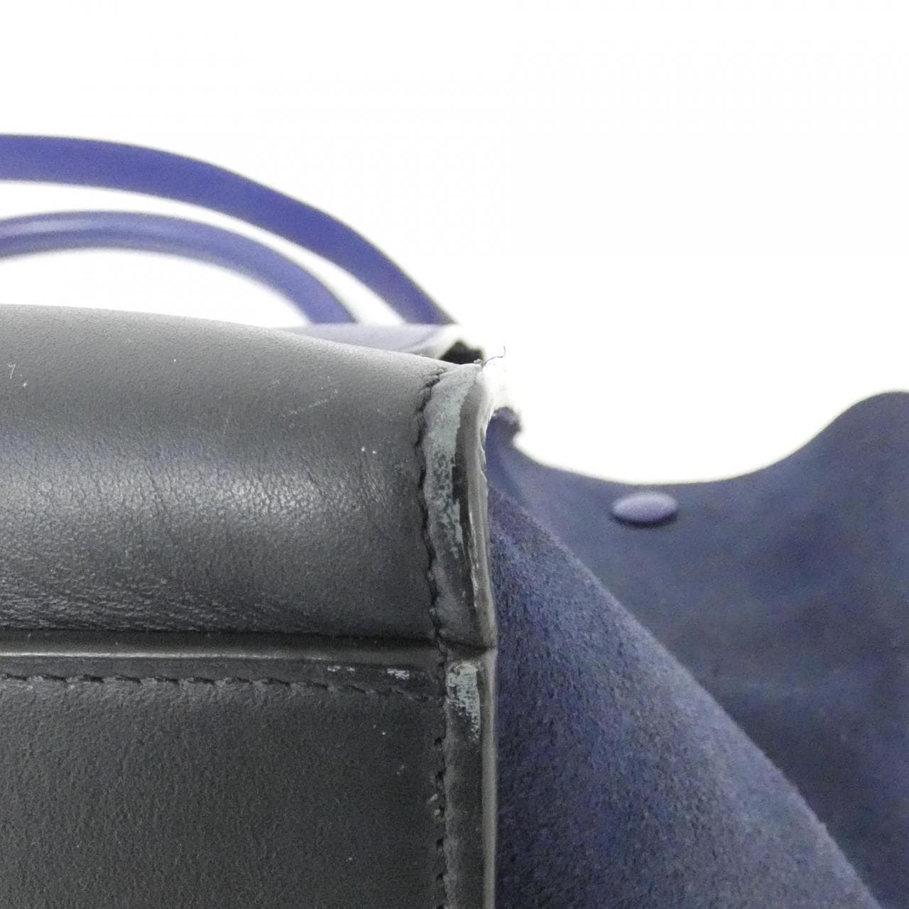 セリーヌ トラぺーズ 169543YTH バッグ