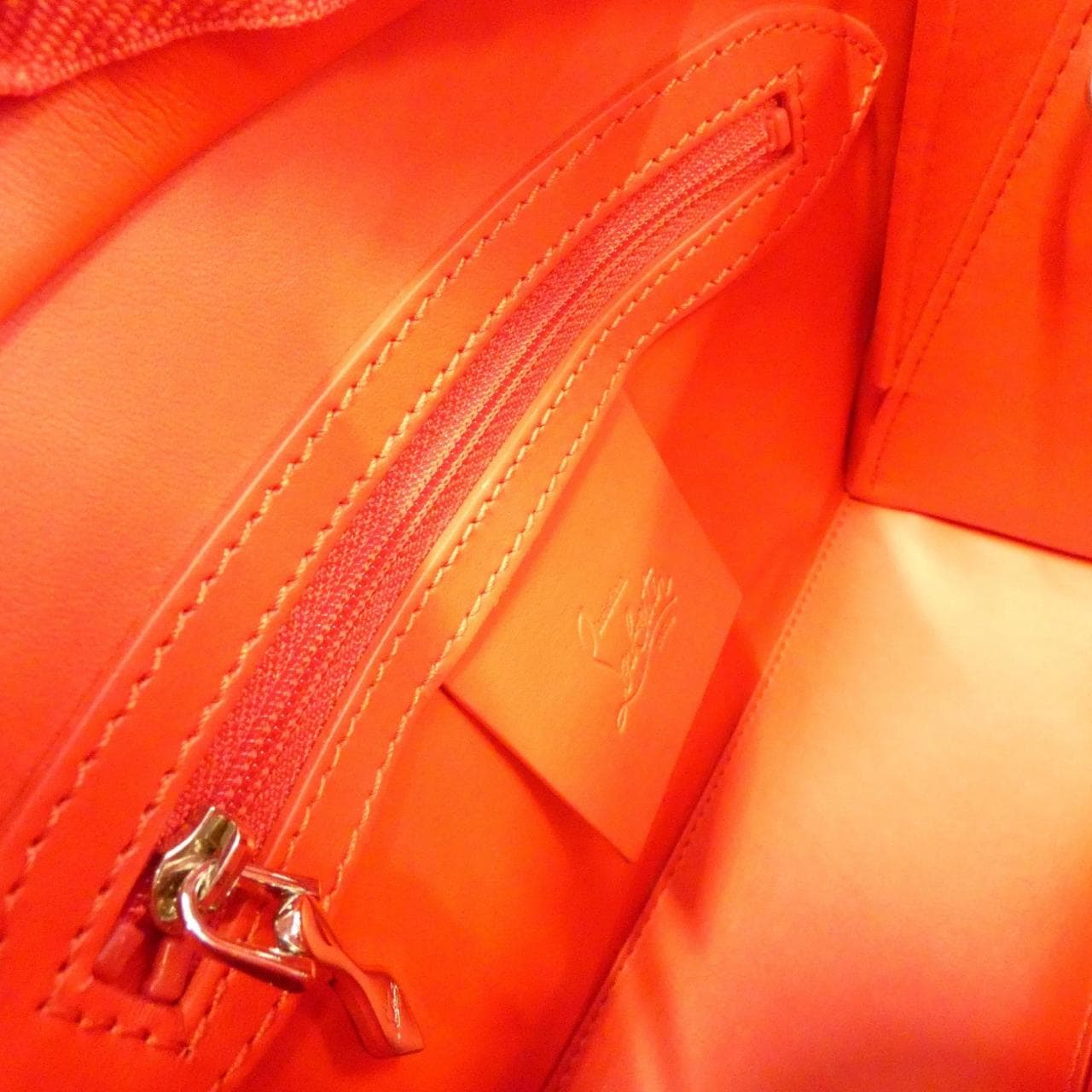 CHRISTIAN LOUBOUTIN Paloma S 迷你包