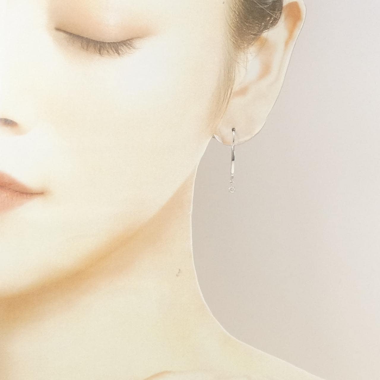 PT900 ダイヤモンド ピアス 0.10CT