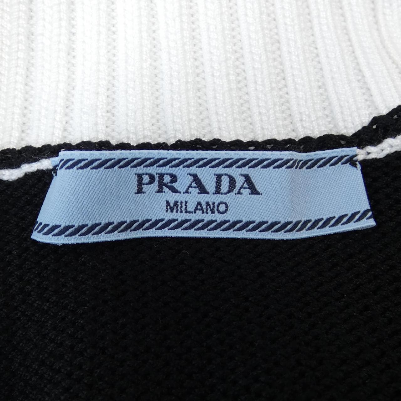 プラダ PRADA カーディガン