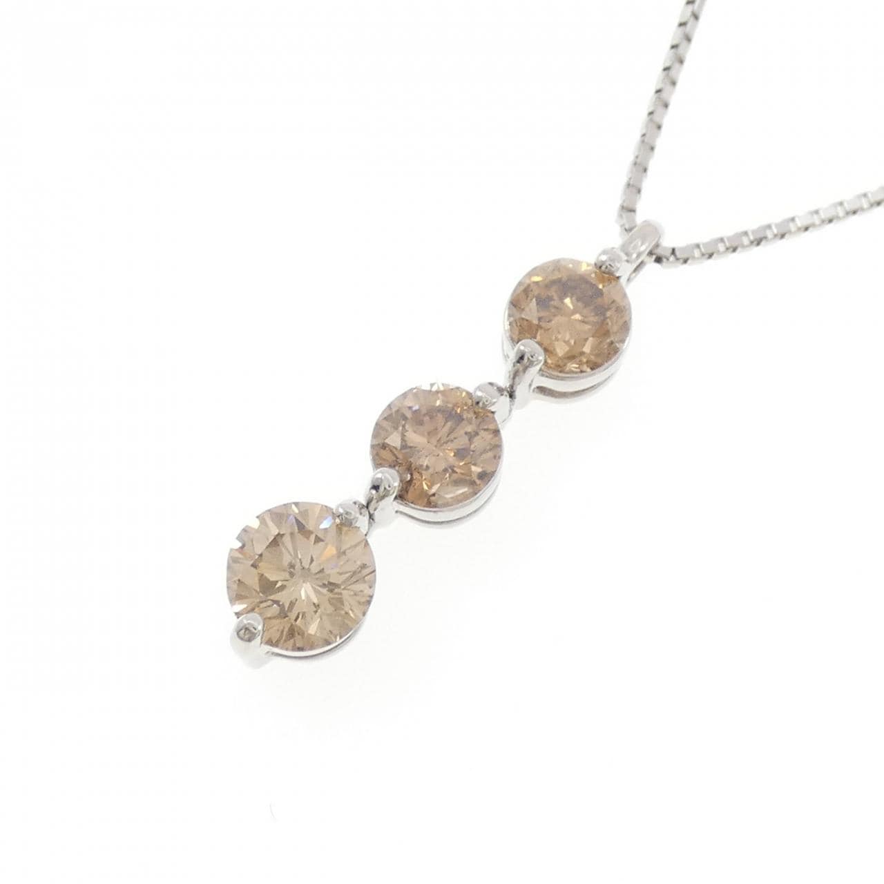 PT900/PT850 Diamond Necklace 3.028CT