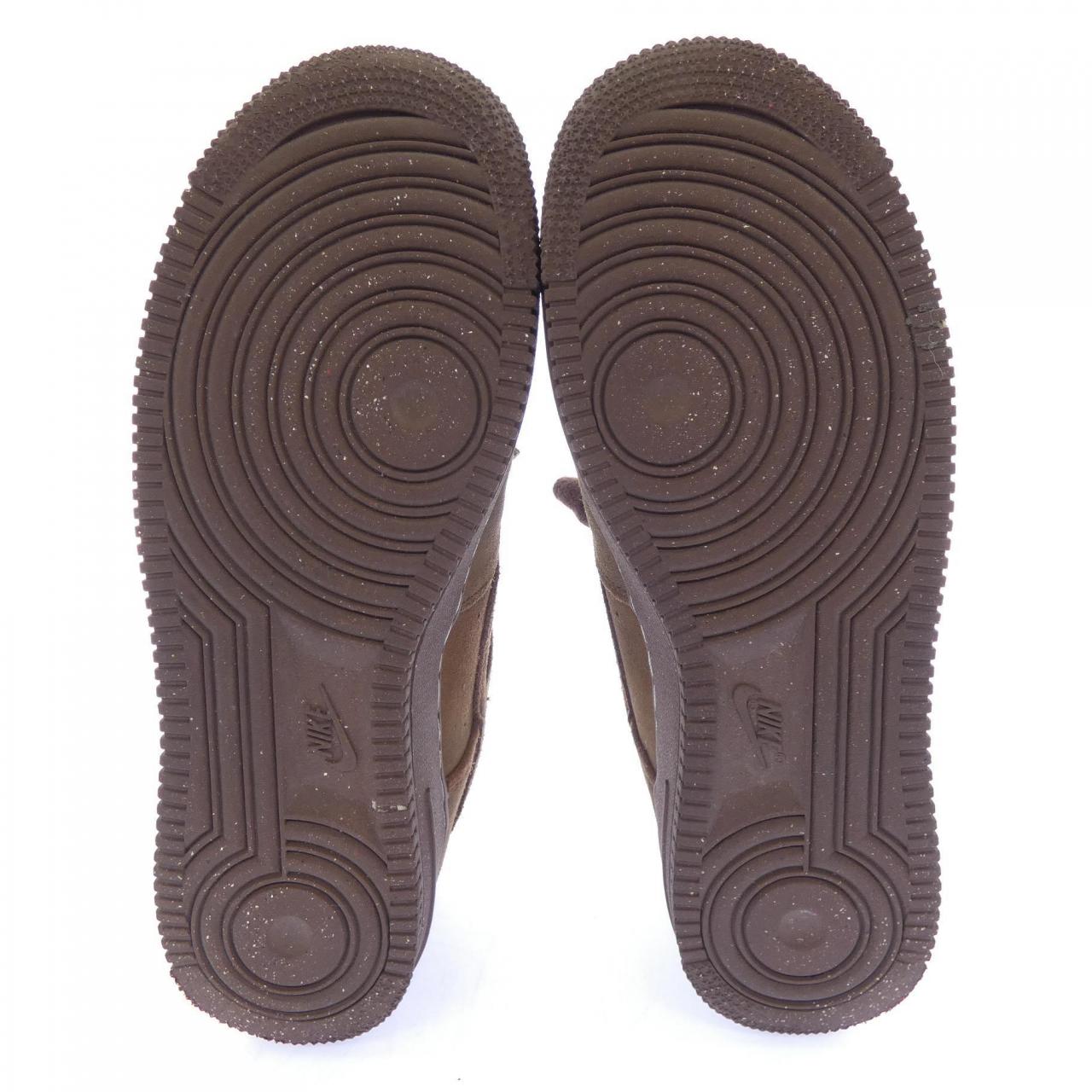 ナイキ NIKE FO8901-259 スニーカー