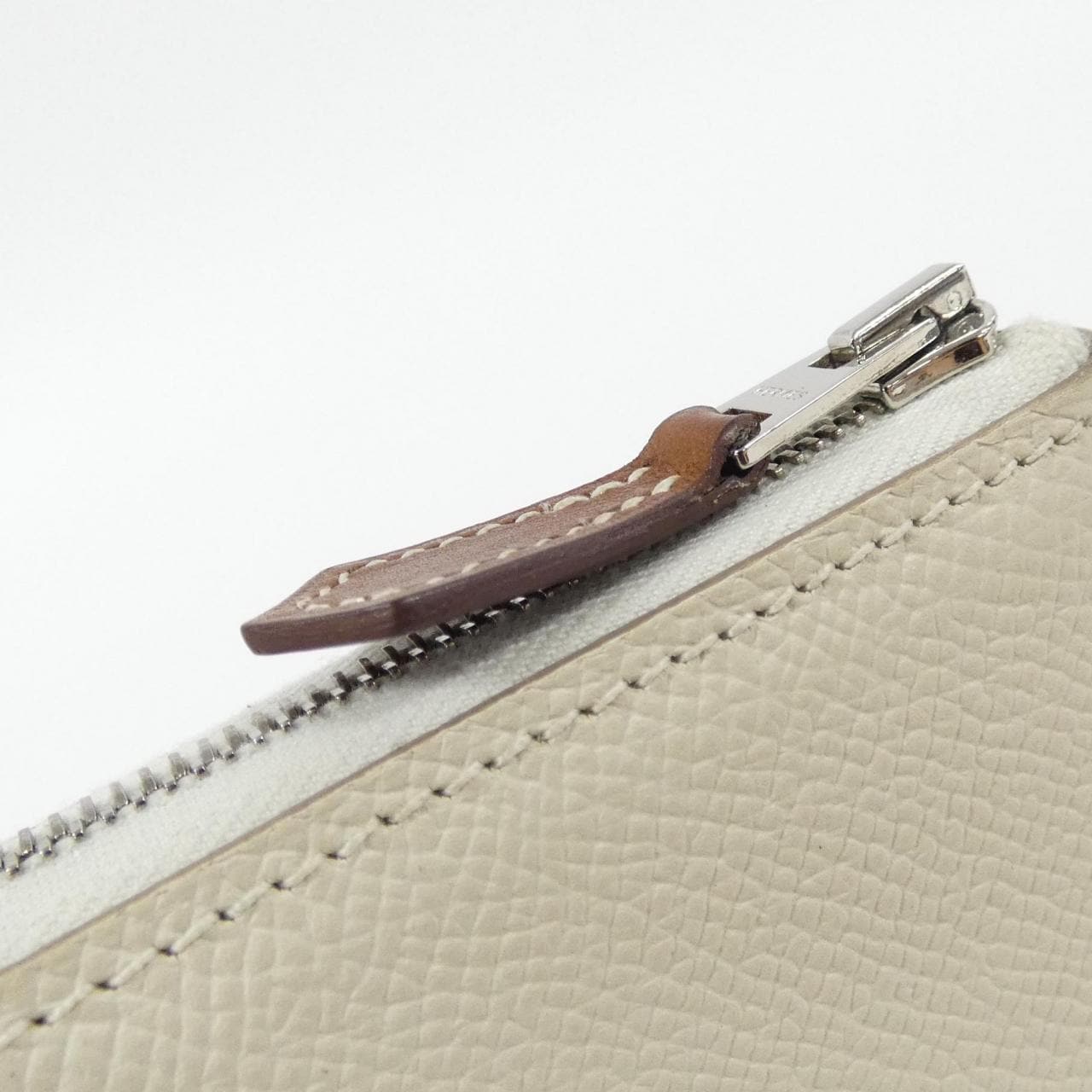 エルメス PANOPLIE EQUESTRE シルク イン コンパクト 077621CK 財布