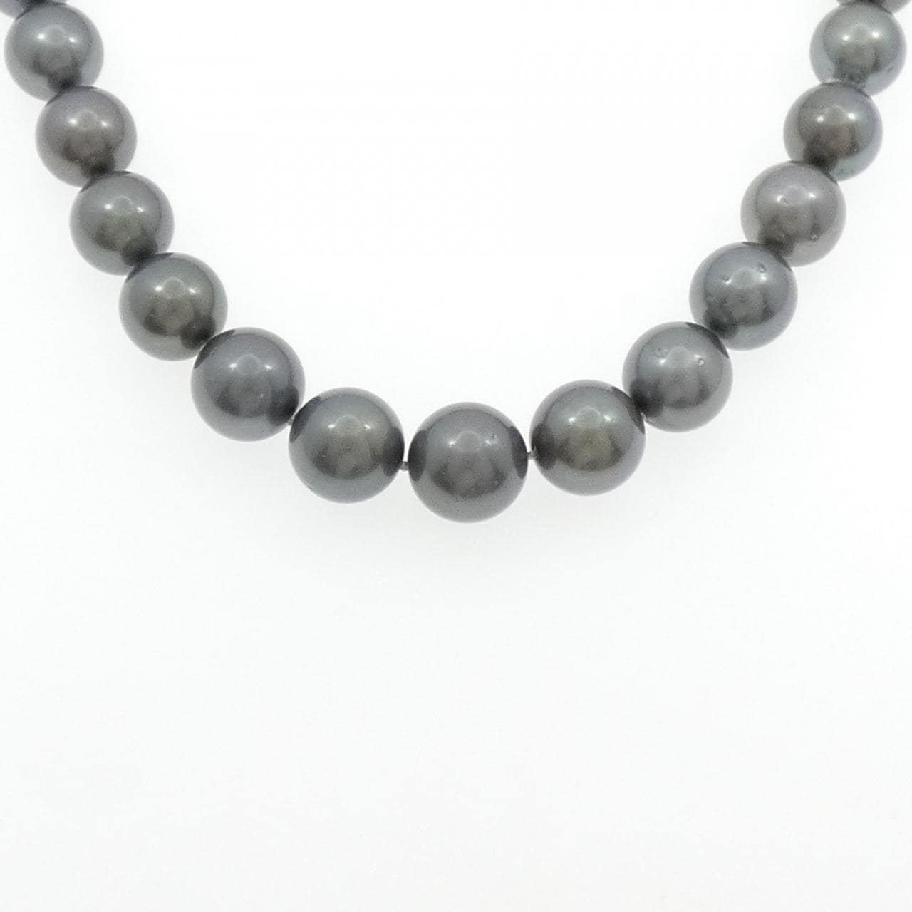 シルバークラスプ 黒蝶パール ネックレス 11-13.5mm