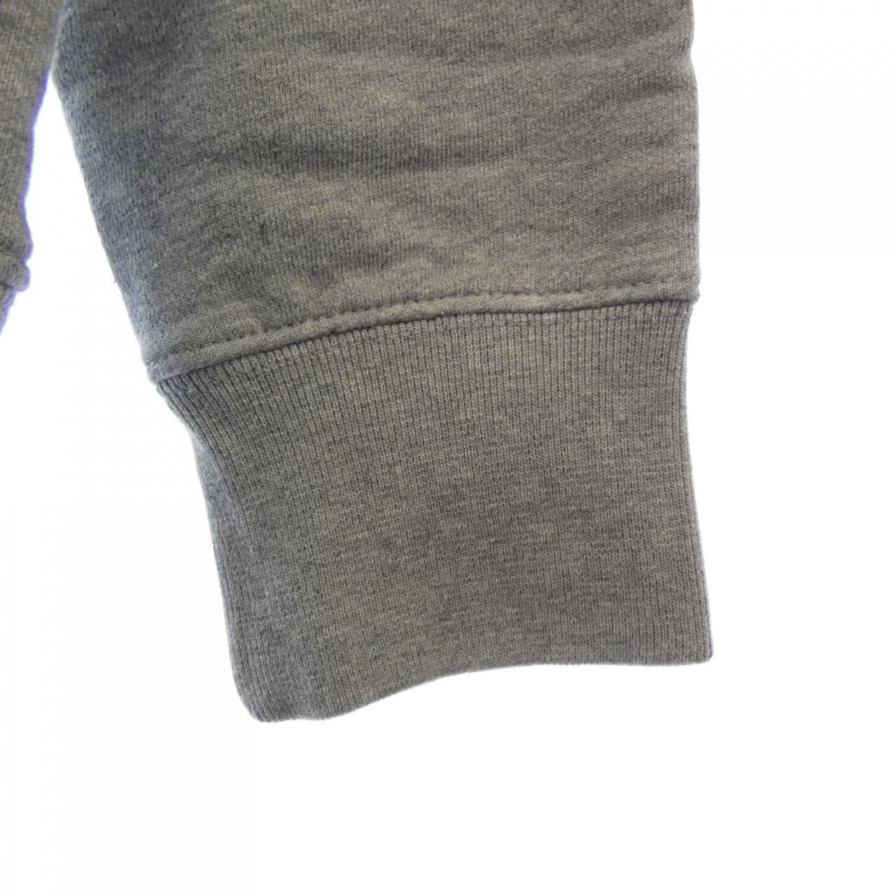 メゾンキツネ MAISON KITSUNE GU00342KM0002 スウェット