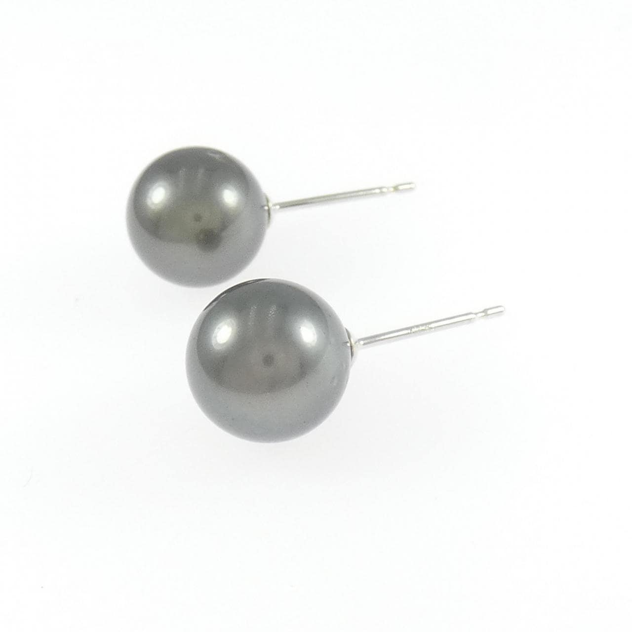 K14WG 黒蝶パール ピアス 9.6mm