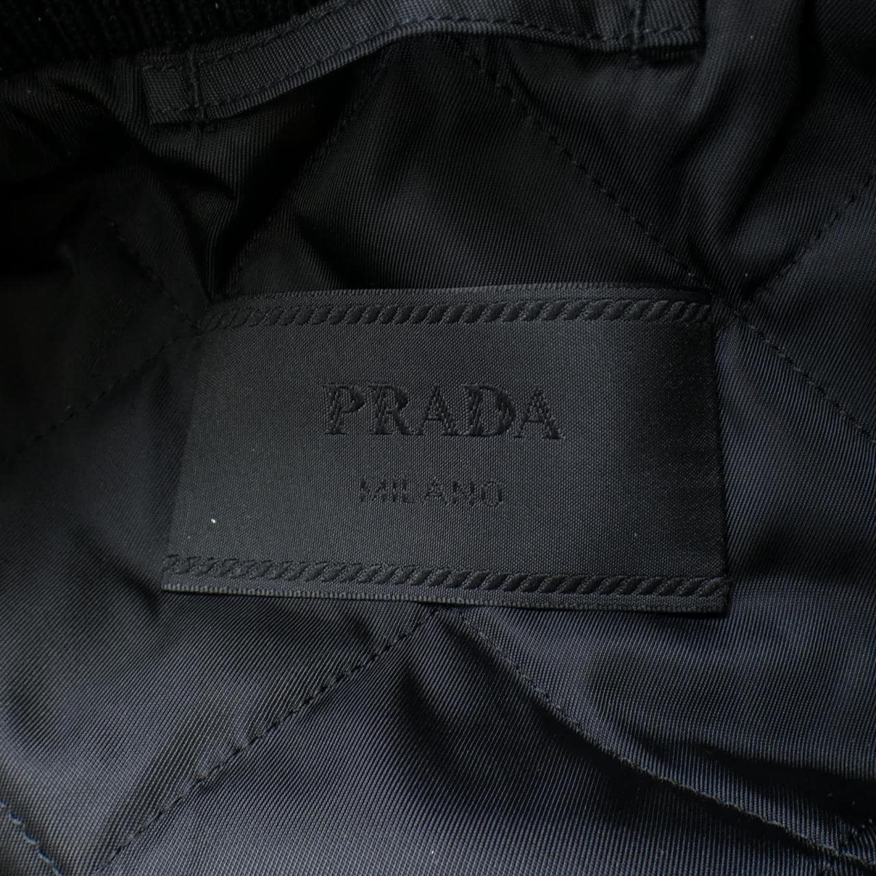 プラダ PRADA トライアングルロゴ SGC824 SOOO 1WQ8 ブルゾン