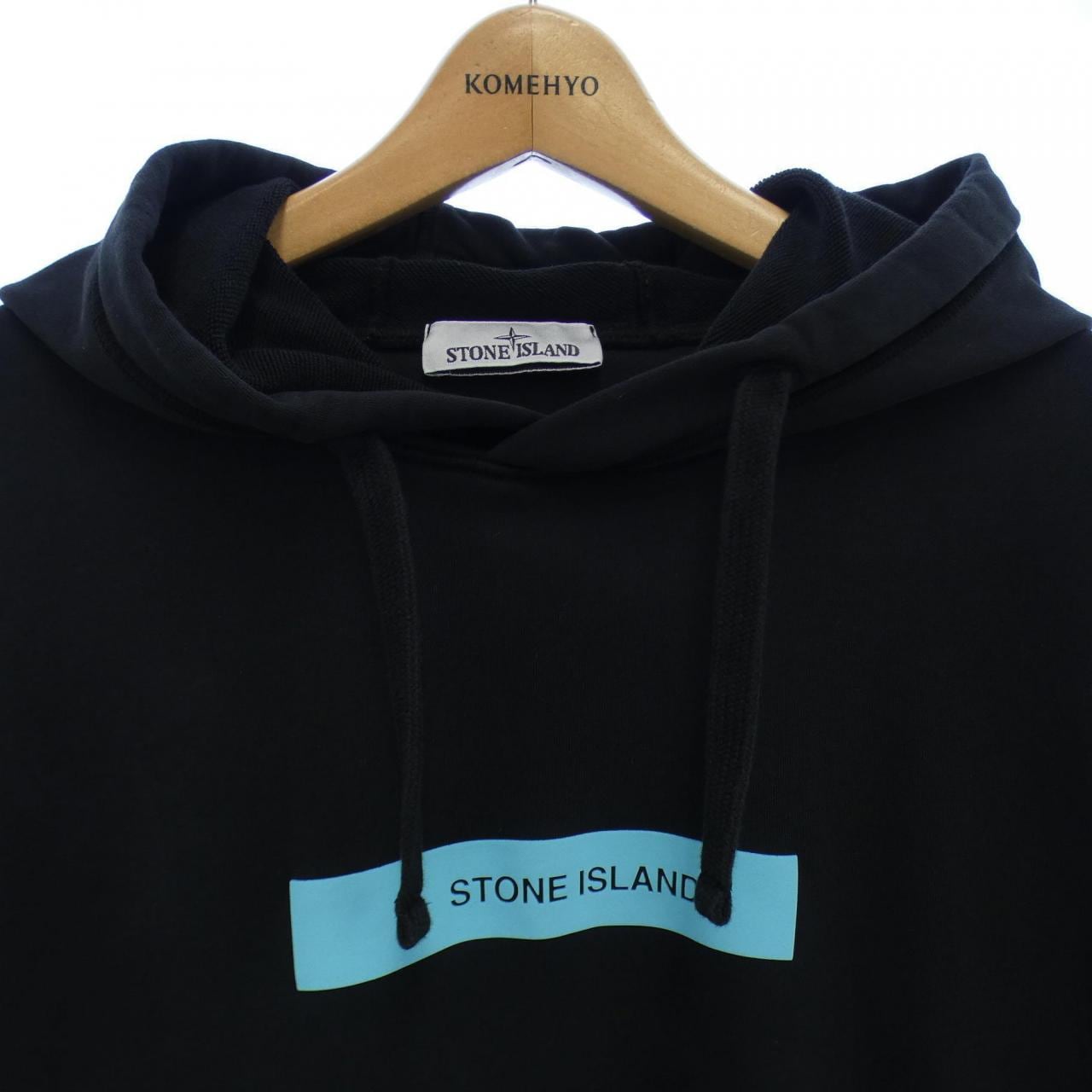 ストーンアイランド STONE ISLAND パーカー